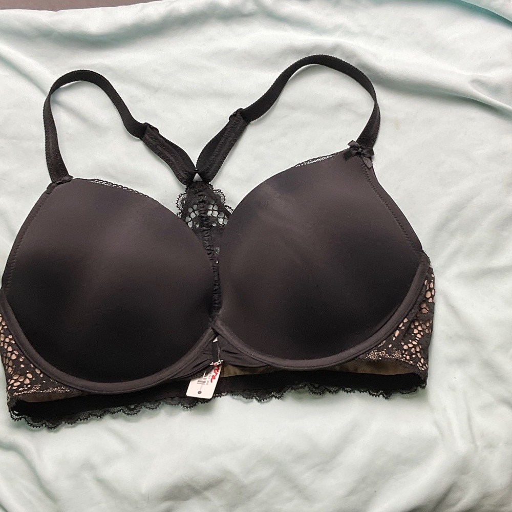 Adore Me Black Lace Front Hook Racerback Underwire Contour Bra